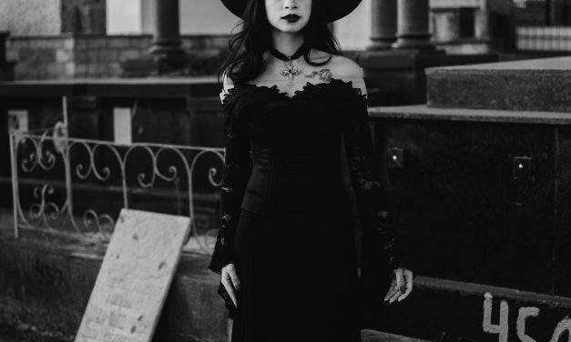 Coming out of the Coffin – What’s so bad about being a Vampyre?