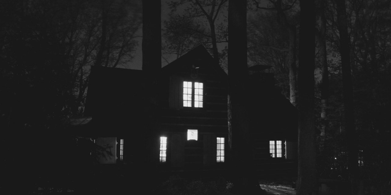 Vampyre Houses: What makes a House, Where do they come from, & How do people join them?