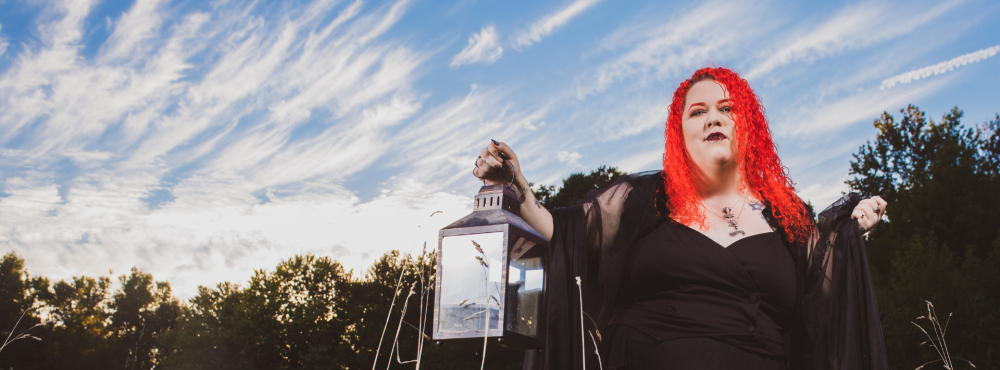 ☥Madame Corvidae